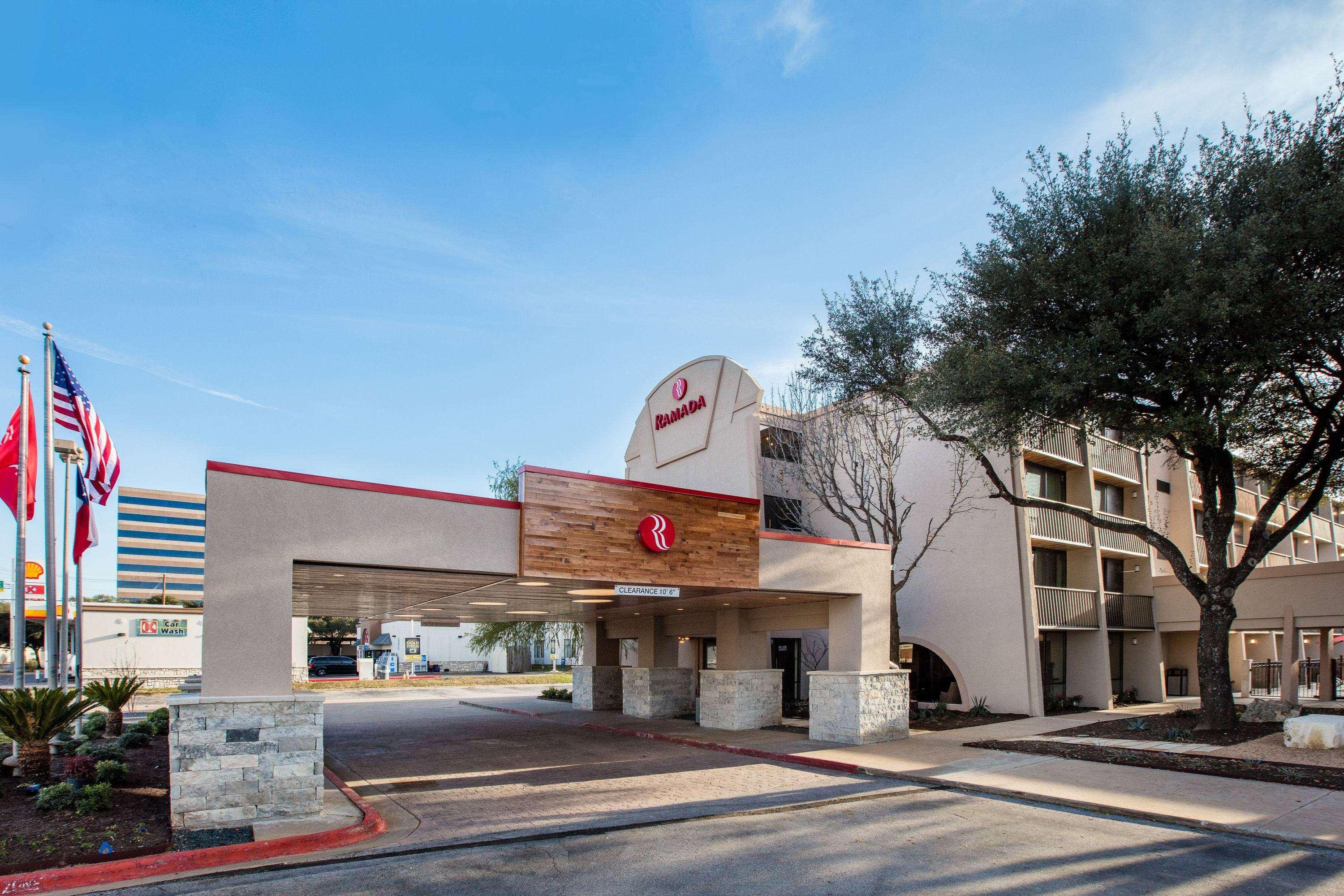 Ramada By Wyndham Austin South Hotell Eksteriør bilde